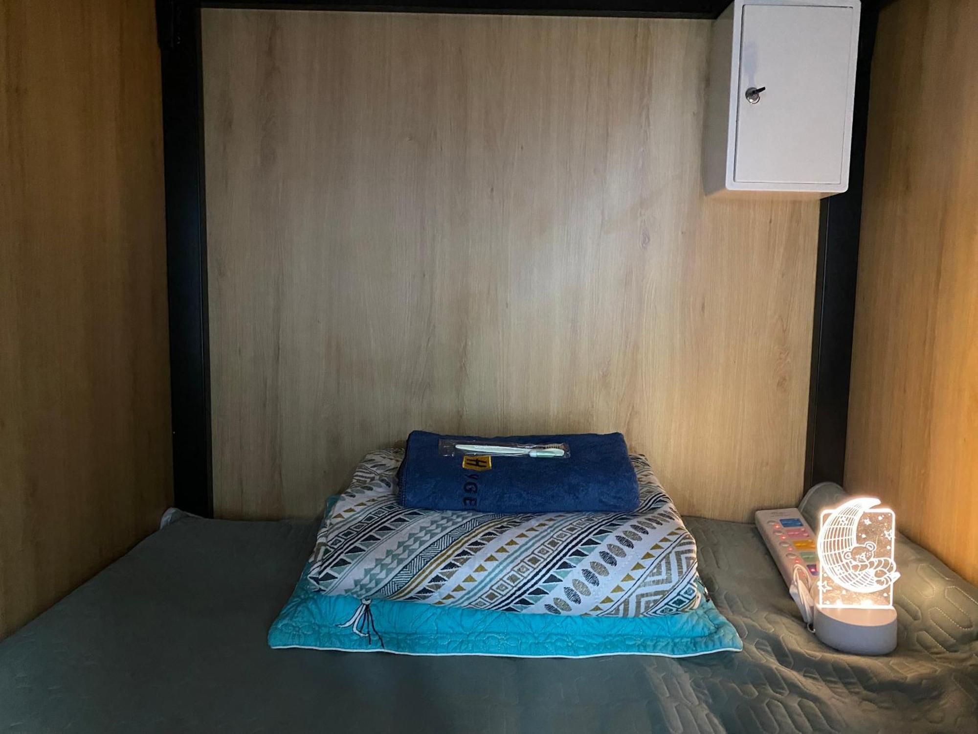 Start House Dorm Walk 5 Minutes To The Airport Apartment Хошимин Екстериор снимка