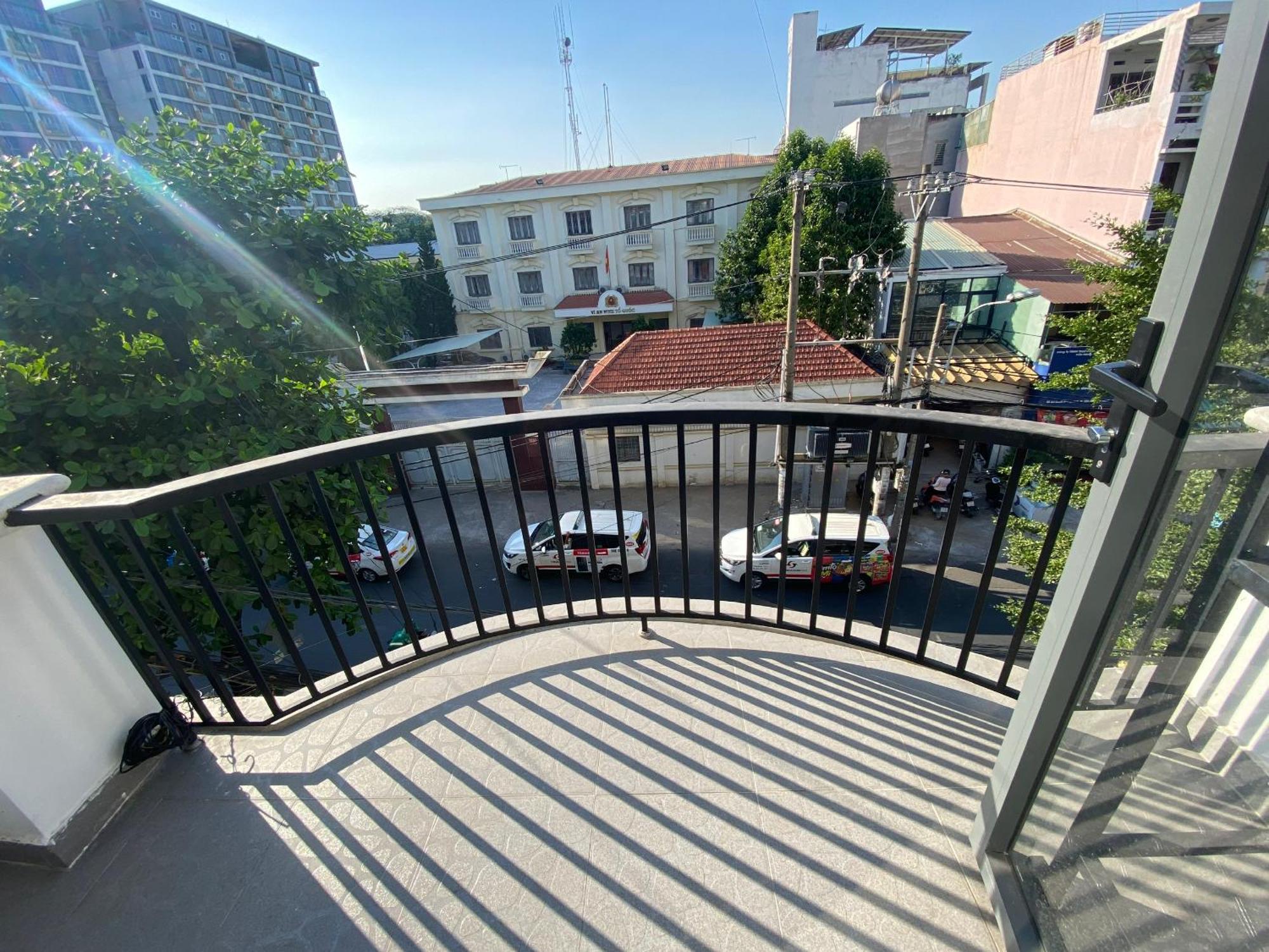 Start House Dorm Walk 5 Minutes To The Airport Apartment Хошимин Екстериор снимка
