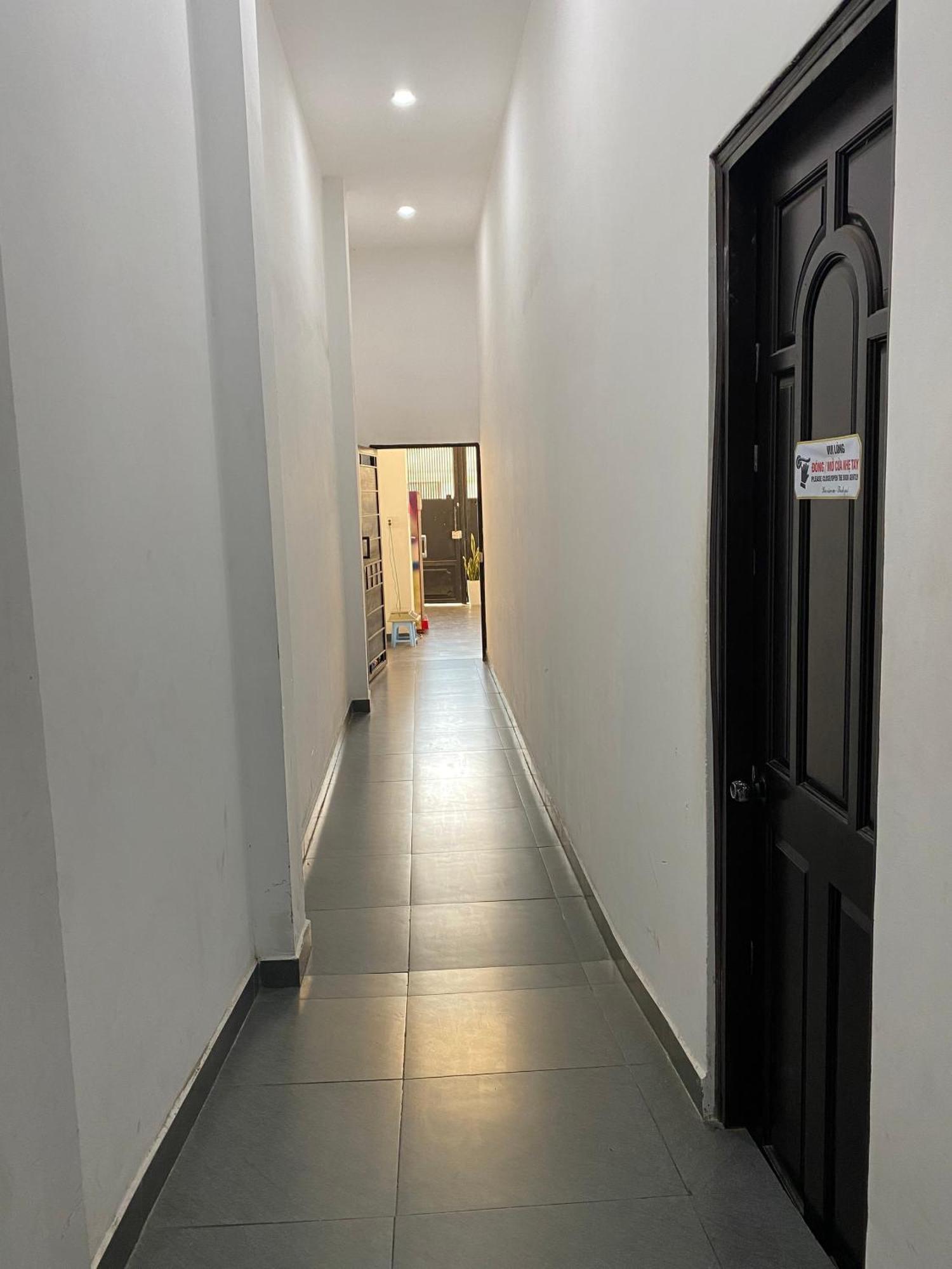 Start House Dorm Walk 5 Minutes To The Airport Apartment Хошимин Екстериор снимка